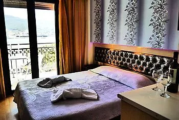 Captains Boutique * Limenaria (Thasos)